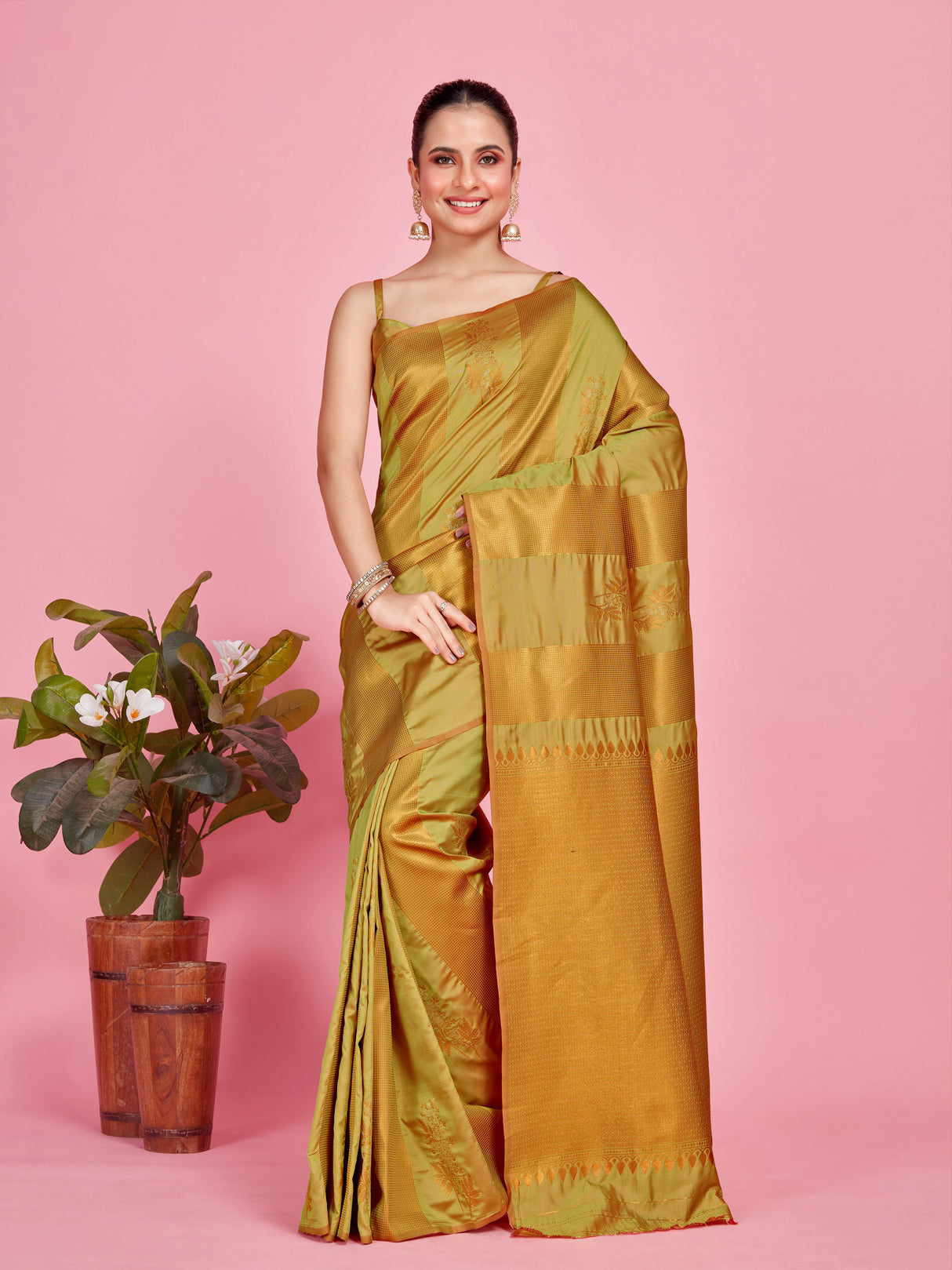 Mimosa Women's Woven Design Kanjivaram Style Art Silk Saree With Blouse Piece : SA00001383OLFREE