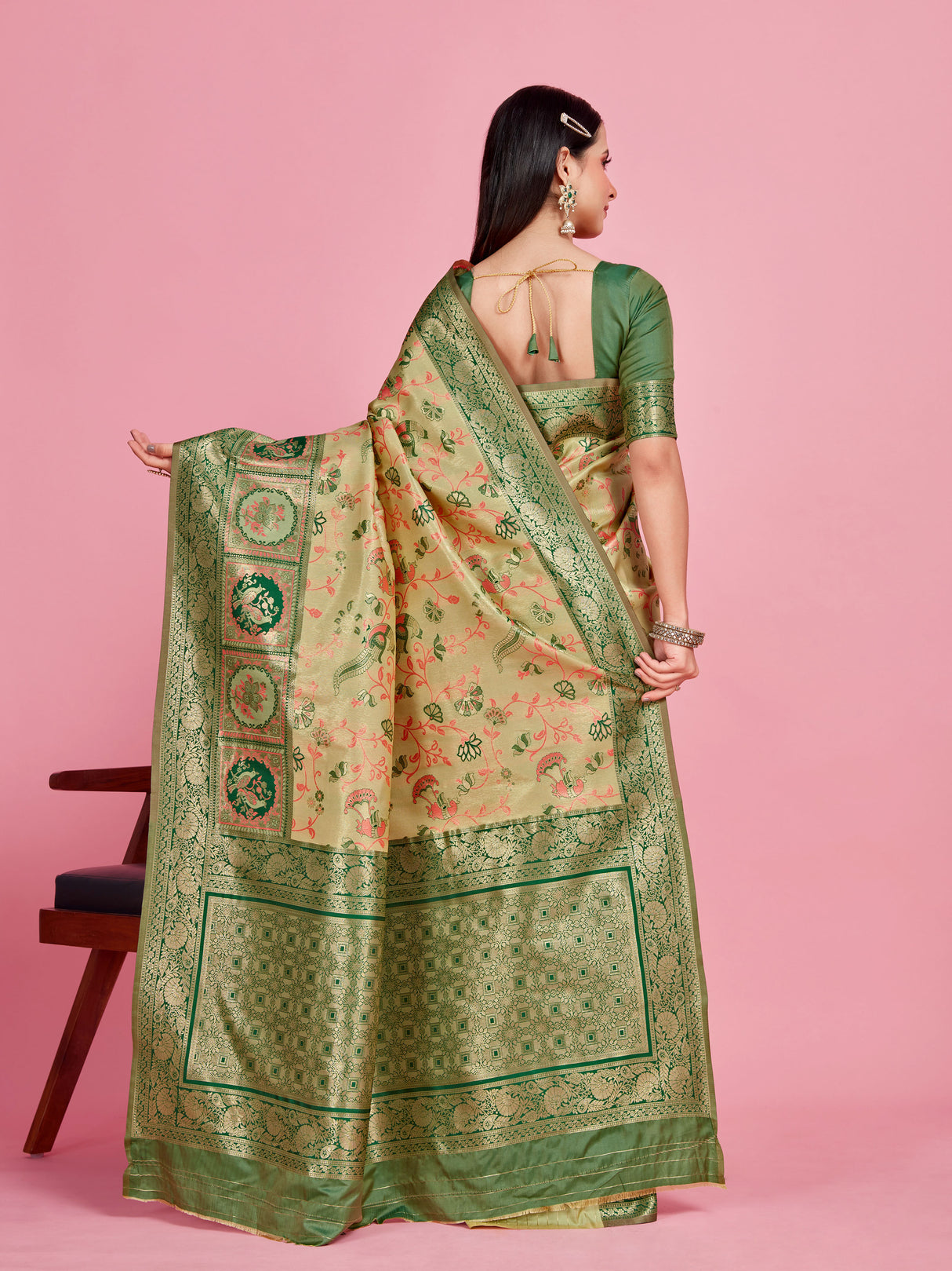 Mimosa Women's Woven Design Patola Style Art Silk Saree With Blouse Piece : SA00001389CRFREE