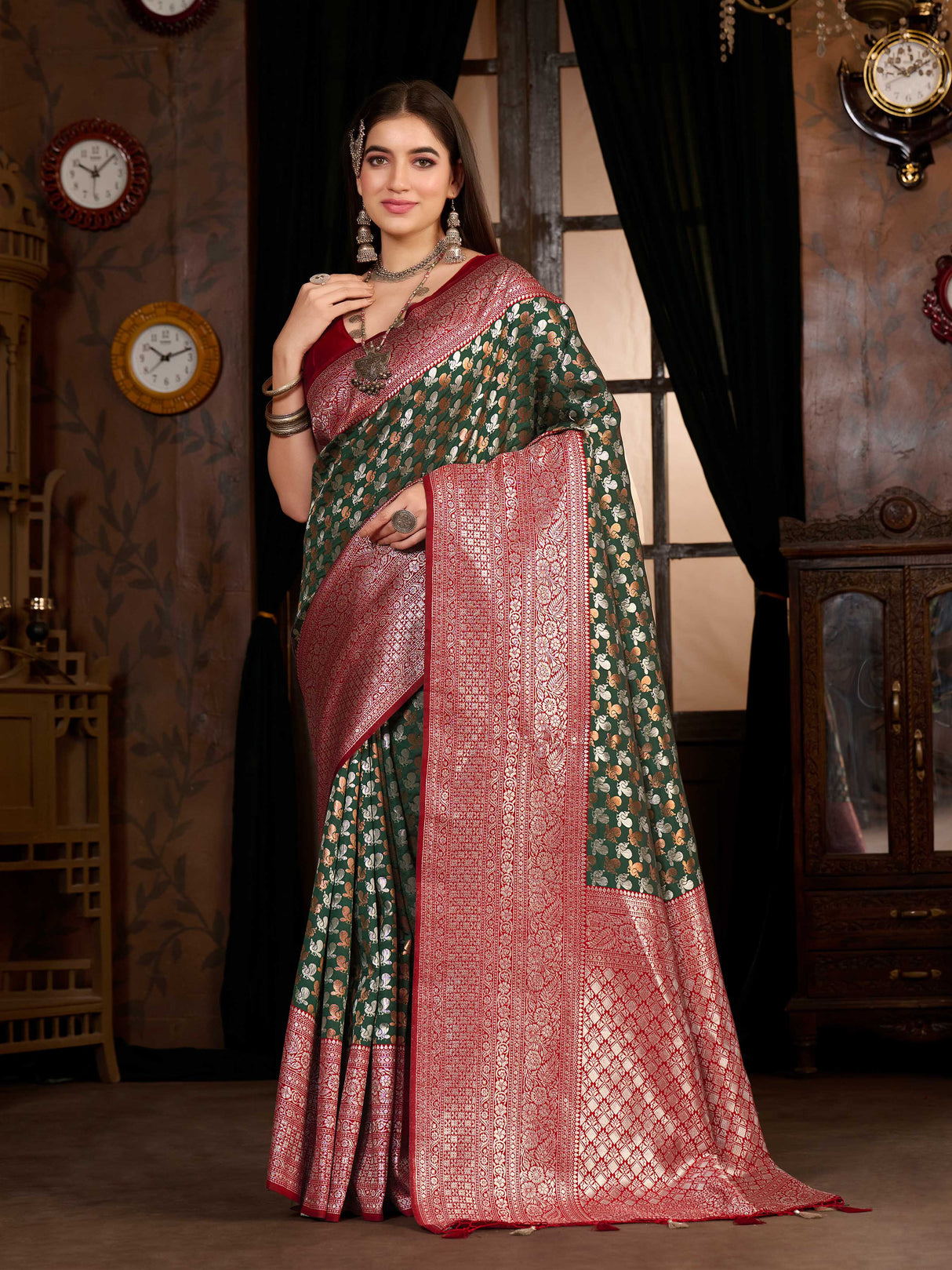 Mimosa Women's Woven Design Kanjivaram Art Silk Saree With Blouse Piece : SA0000891BG