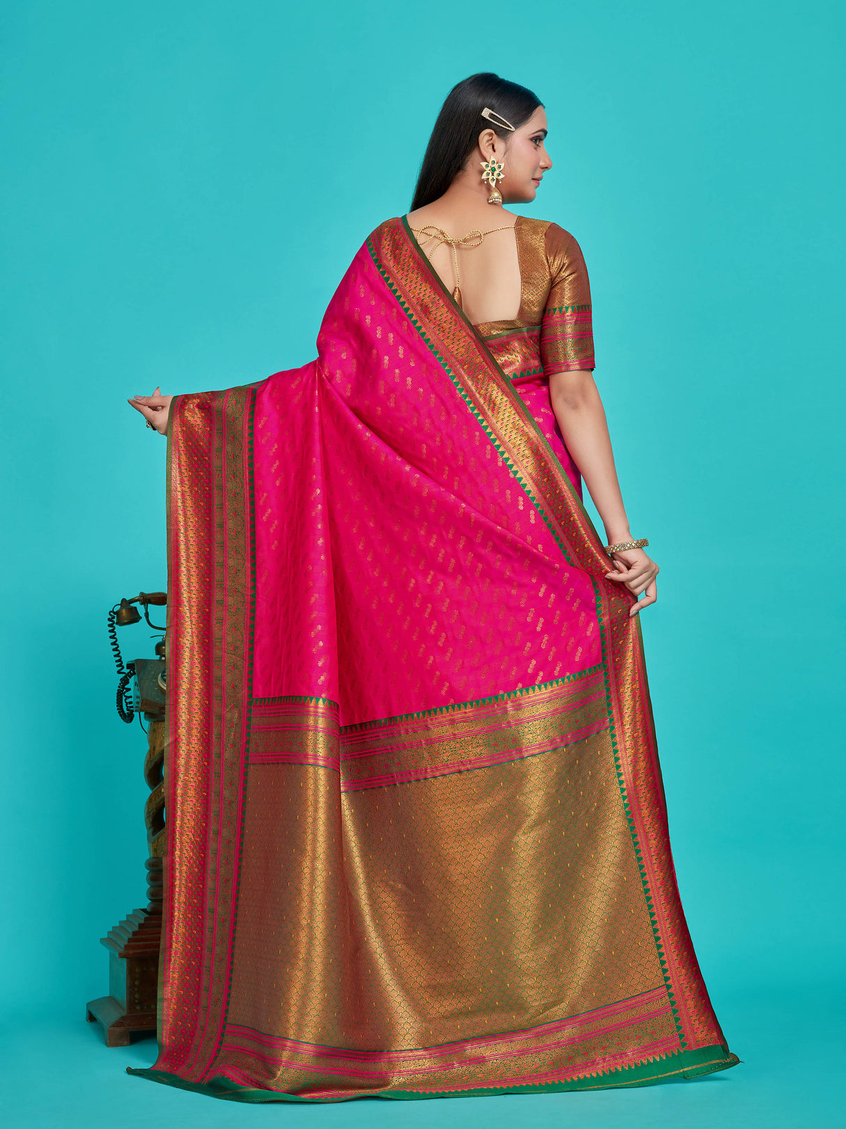 Mimosa Women's Woven Design Kanjivaram Style Art Silk Saree With Blouse Piece : SA00001388RNFREE