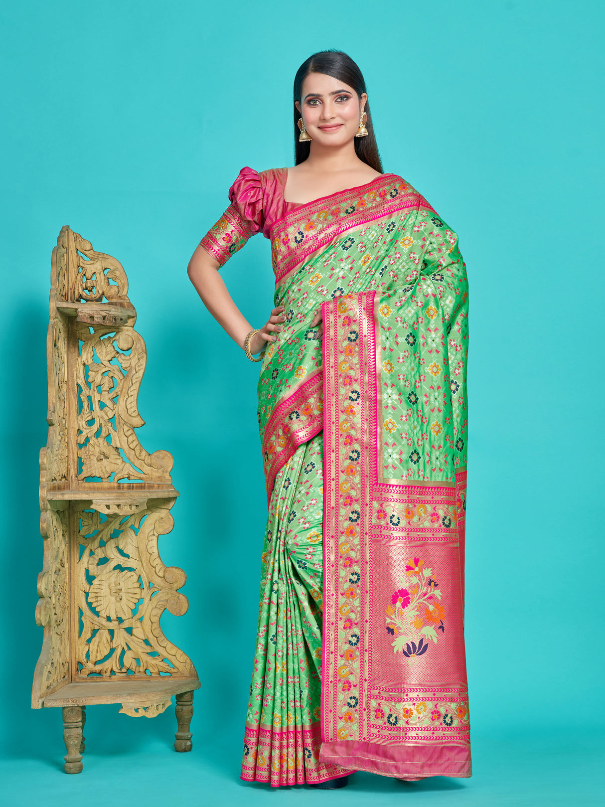 Mimosa Women's Woven Design Patola Style Art Silk Saree With Blouse Piece : SA00001349LRFREE