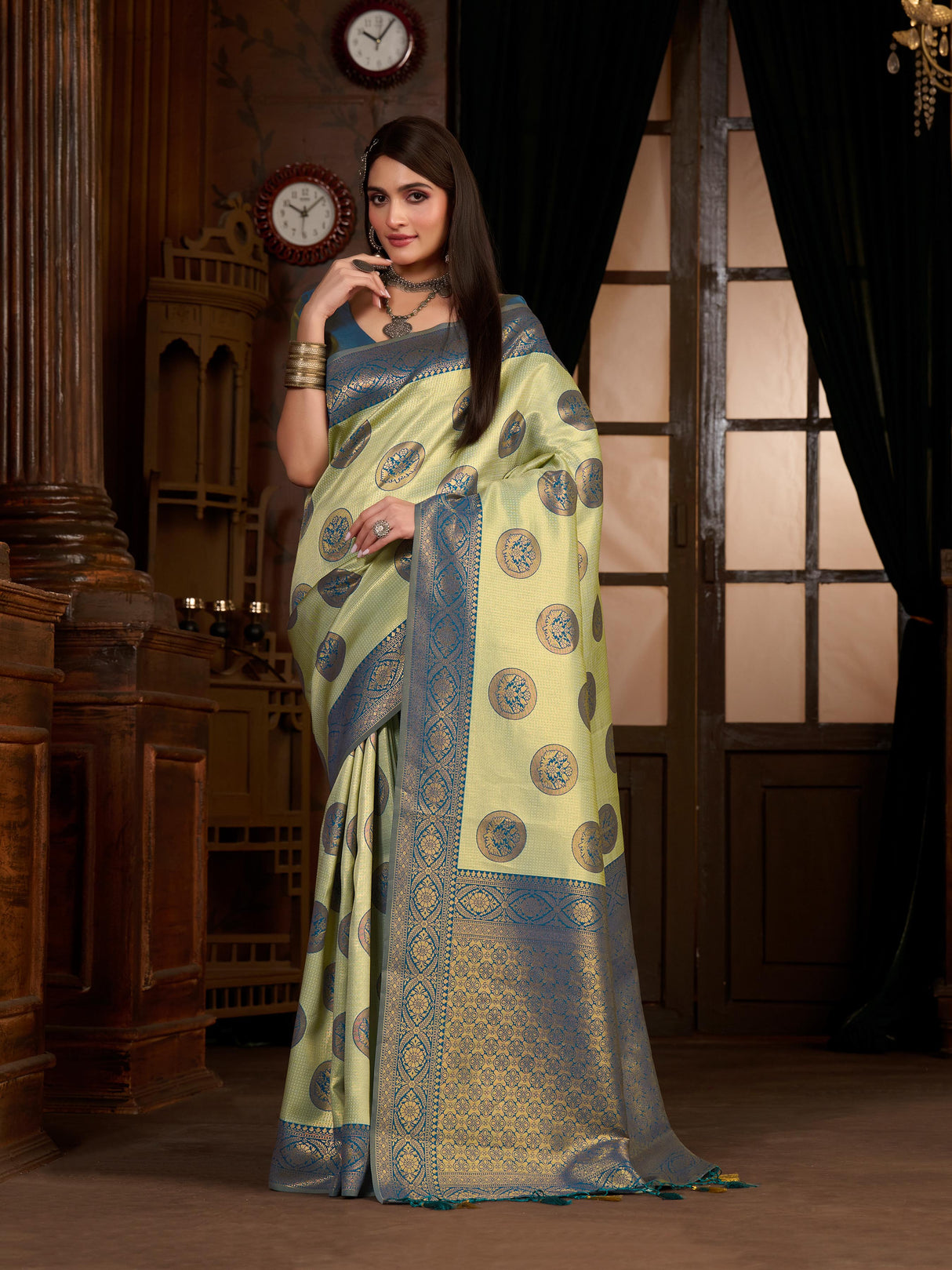 Mimosa Women's Woven Design Kanjivaram Art Silk Saree With Blouse Piece : SA0000889RM