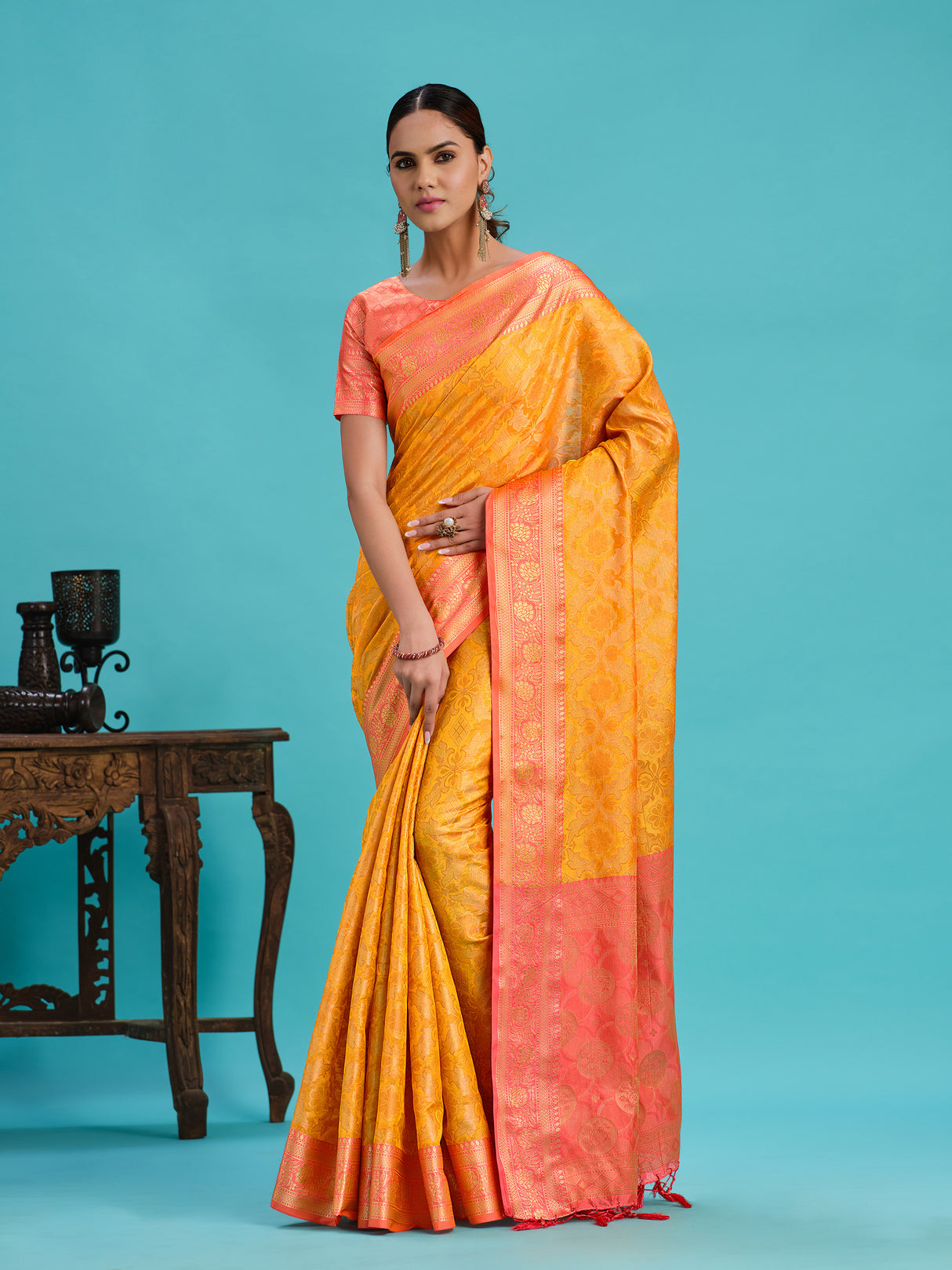 Mimosa Women's Woven Design Kanjivaram Art Silk Saree With Blouse Piece : SA00001230GDFREE