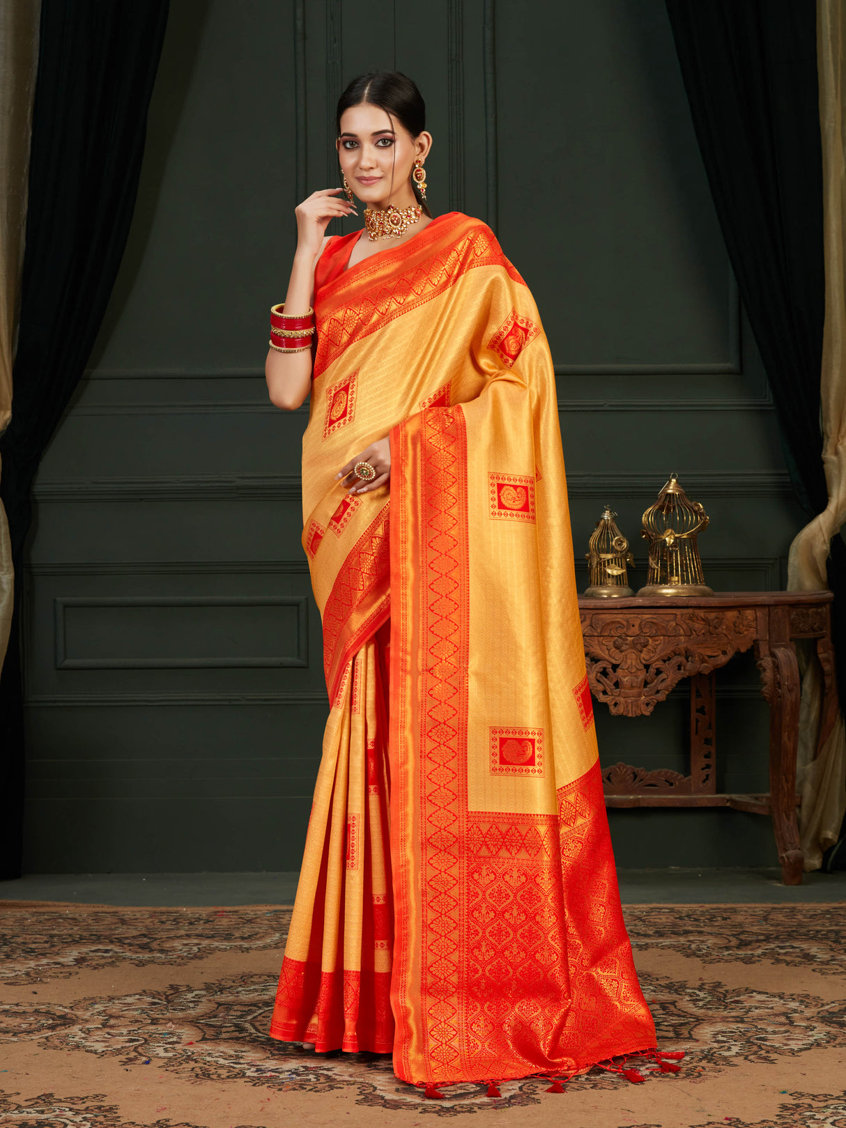 Mimosa Women's Woven Design Kanjivaram Art Silk Saree With Blouse Piece : SA0000898PC