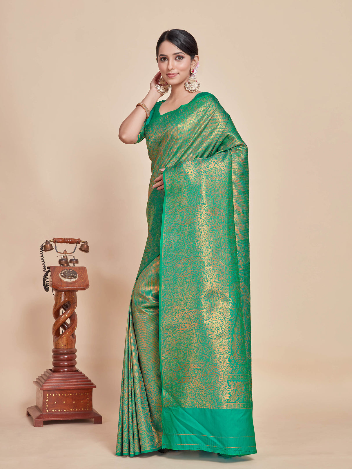 Mimosa Women's Woven Design Kanjivaram Style Art Silk Saree With Blouse Piece : SA00001376RMFREE