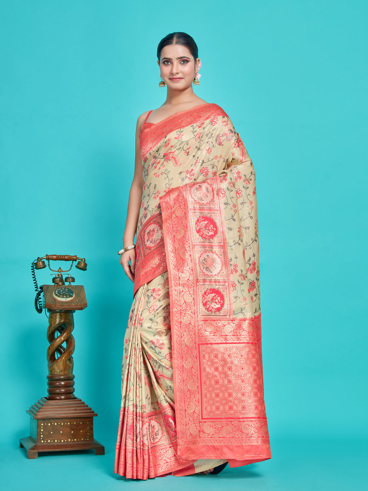 Mimosa Women's Woven Design Patola Style Art Silk Saree With Blouse Piece : SA00001389HWFREE