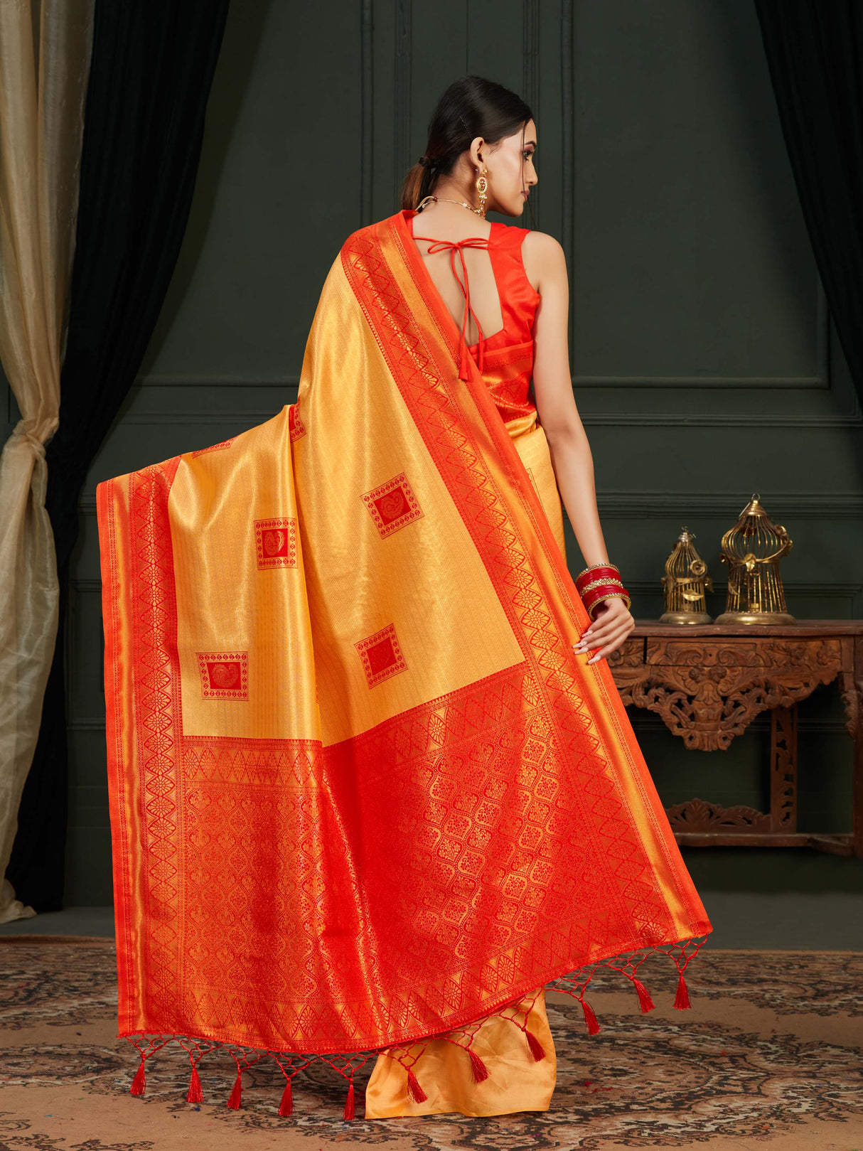 Mimosa Women's Woven Design Kanjivaram Art Silk Saree With Blouse Piece : SA0000898PC