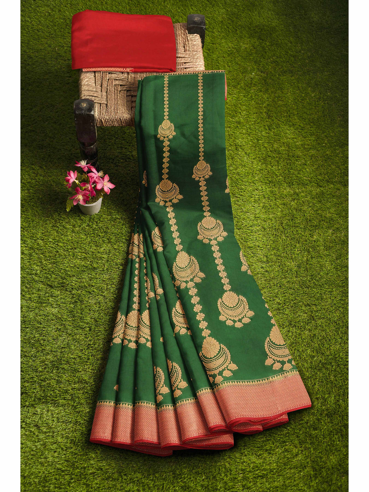 Mimosa Womens Art Silk Saree Kanjivaram Green Color