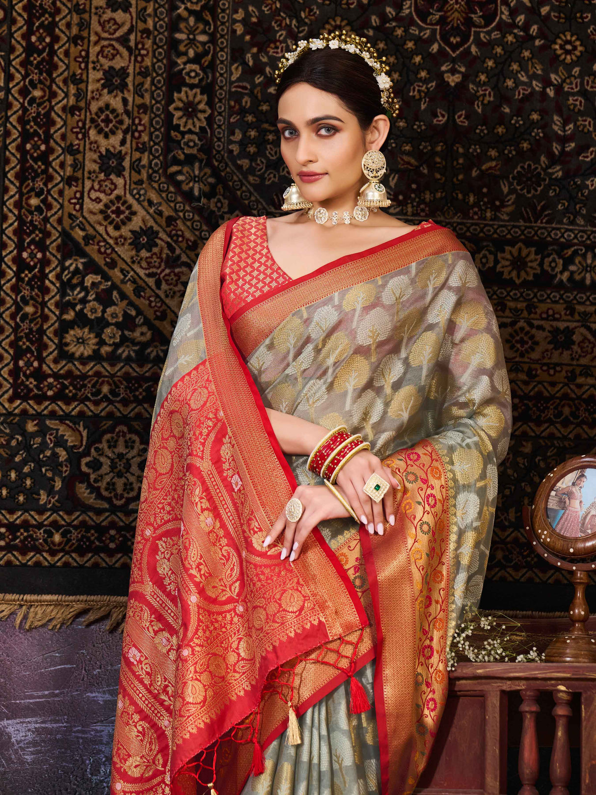 Mimosa Women's Woven Design Banarasi Art Silk Saree With Blouse Piece : SA0000945GY