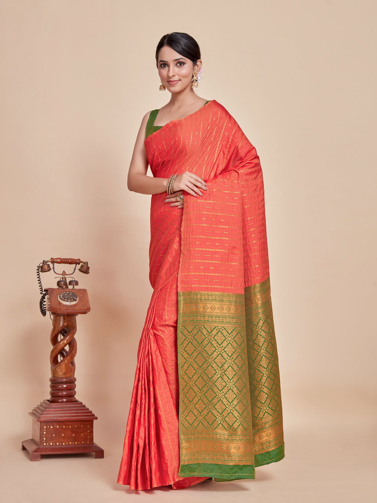 Mimosa Women's Woven Design Kanjivaram Style Art Silk Saree With Blouse Piece : SA00001374PCFREE