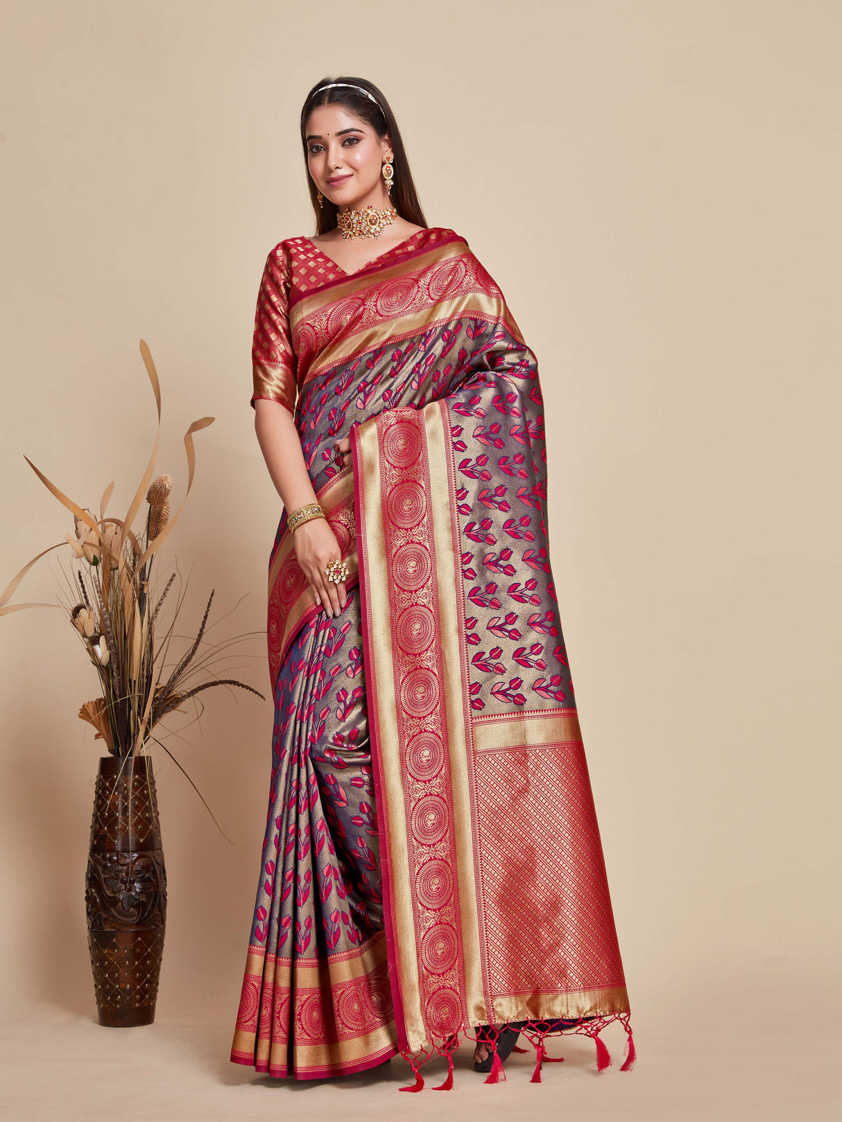 Mimosa Women's Woven Design Kanjivaram Art Silk Saree With Blouse Piece : SA00001144NV