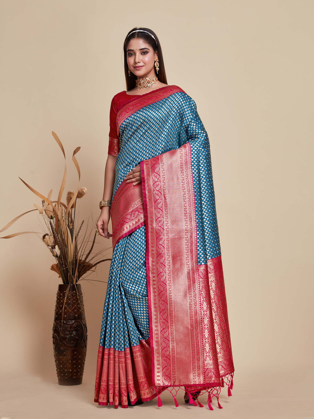 Mimosa Women's Woven Design Kanjivaram Art Silk Saree With Blouse Piece : SA00001103SF