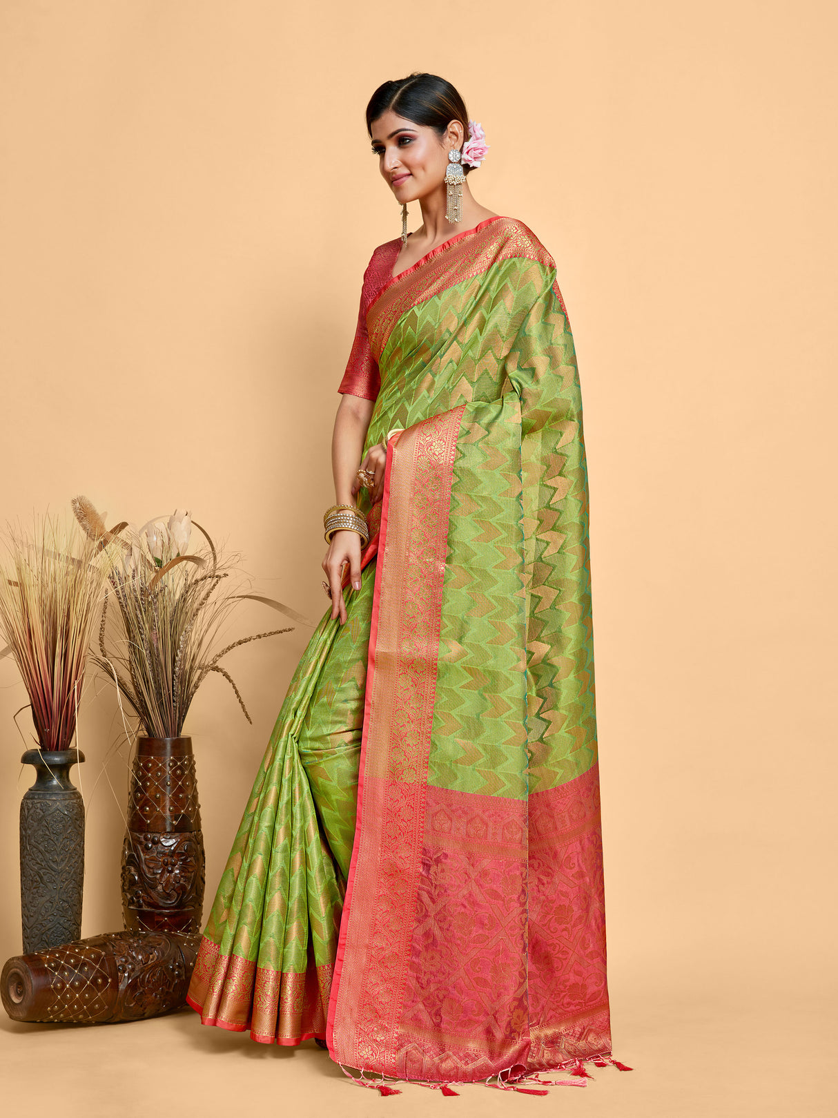 Mimosa Women's Woven Design Kanjivaram Art Silk Saree With Blouse Piece : SA00001227OLFREE