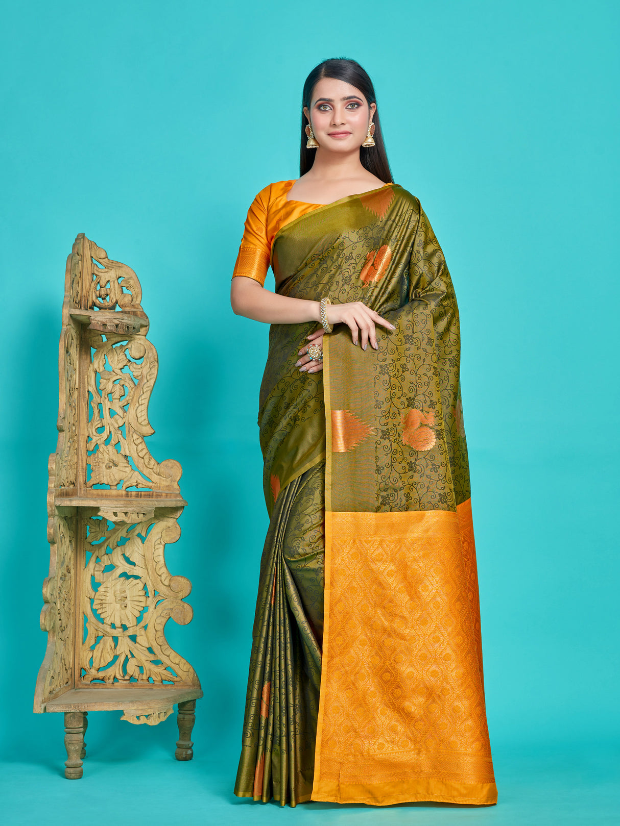 Mimosa Women's Woven Design Kanjivaram Style Art Silk Saree With Blouse Piece : SA00001415BLKFREE