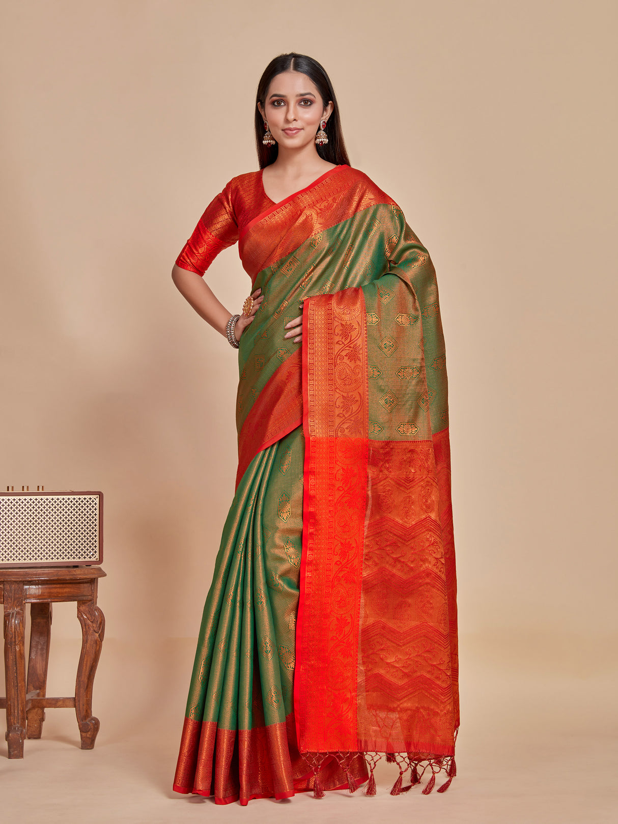 Mimosa Women's Woven Design Kanjivaram Style Art Silk Saree With Blouse Piece : SA00001287BGFREE